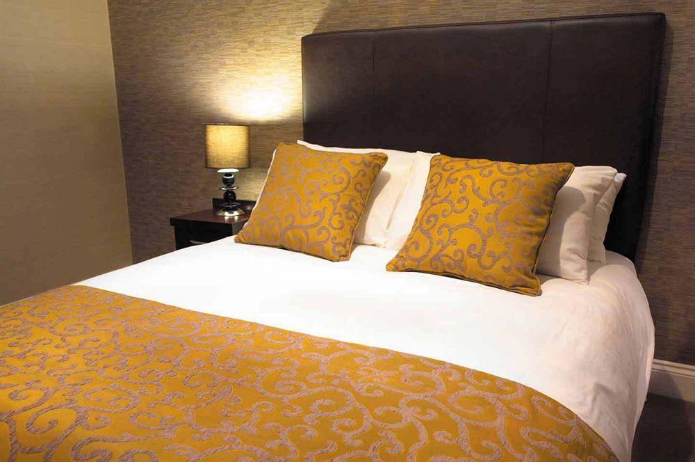 Kings Hotel Stokenchurch Εξωτερικό φωτογραφία