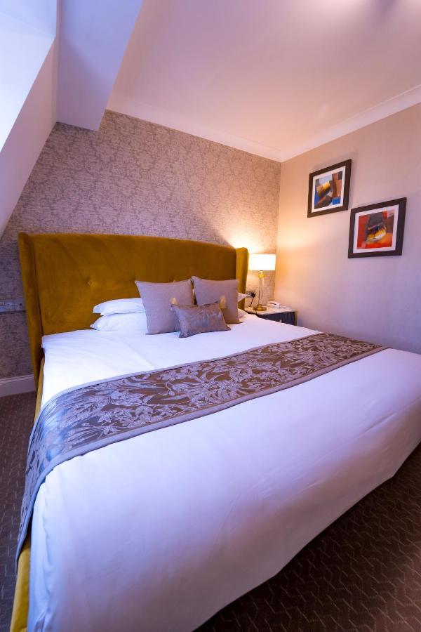 Kings Hotel Stokenchurch Εξωτερικό φωτογραφία