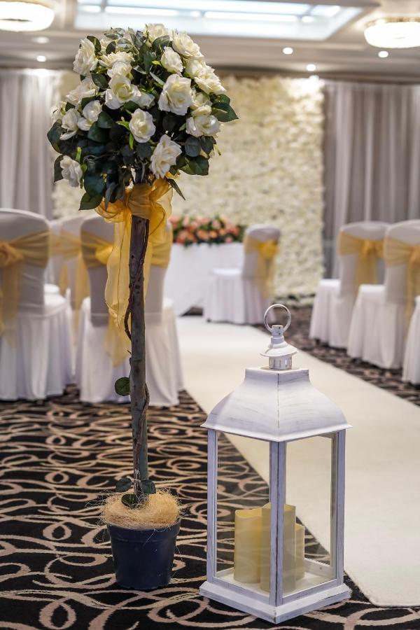 Kings Hotel Stokenchurch Εξωτερικό φωτογραφία