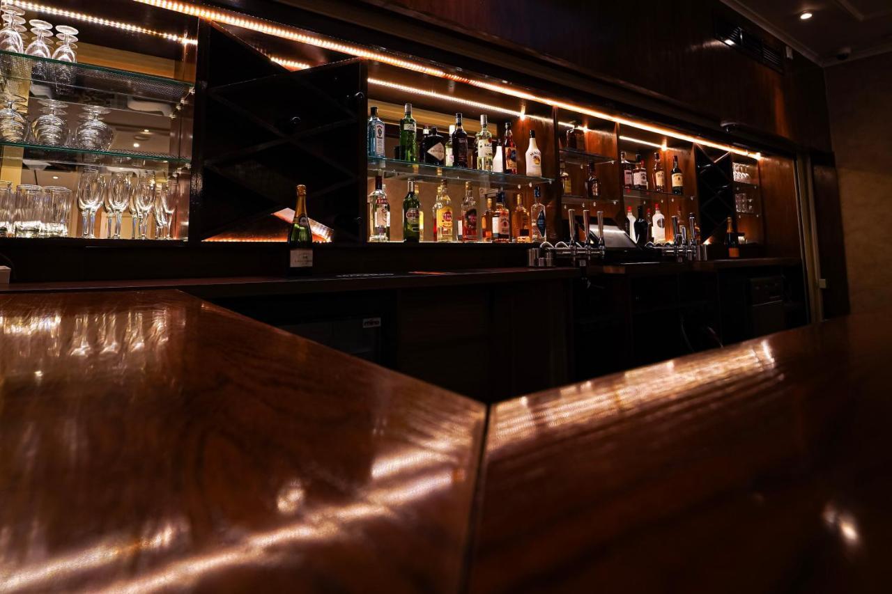 Kings Hotel Stokenchurch Εξωτερικό φωτογραφία