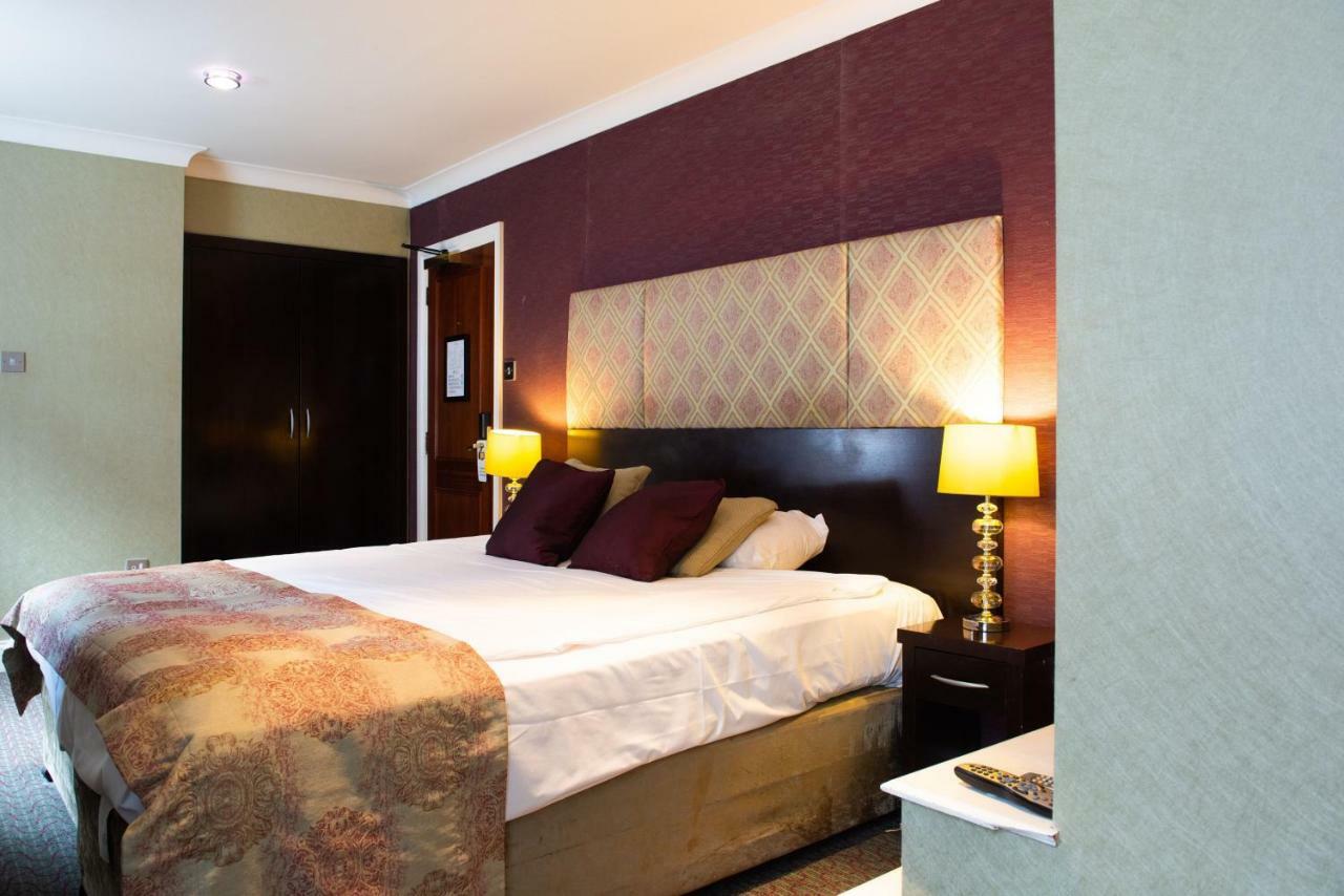 Kings Hotel Stokenchurch Εξωτερικό φωτογραφία