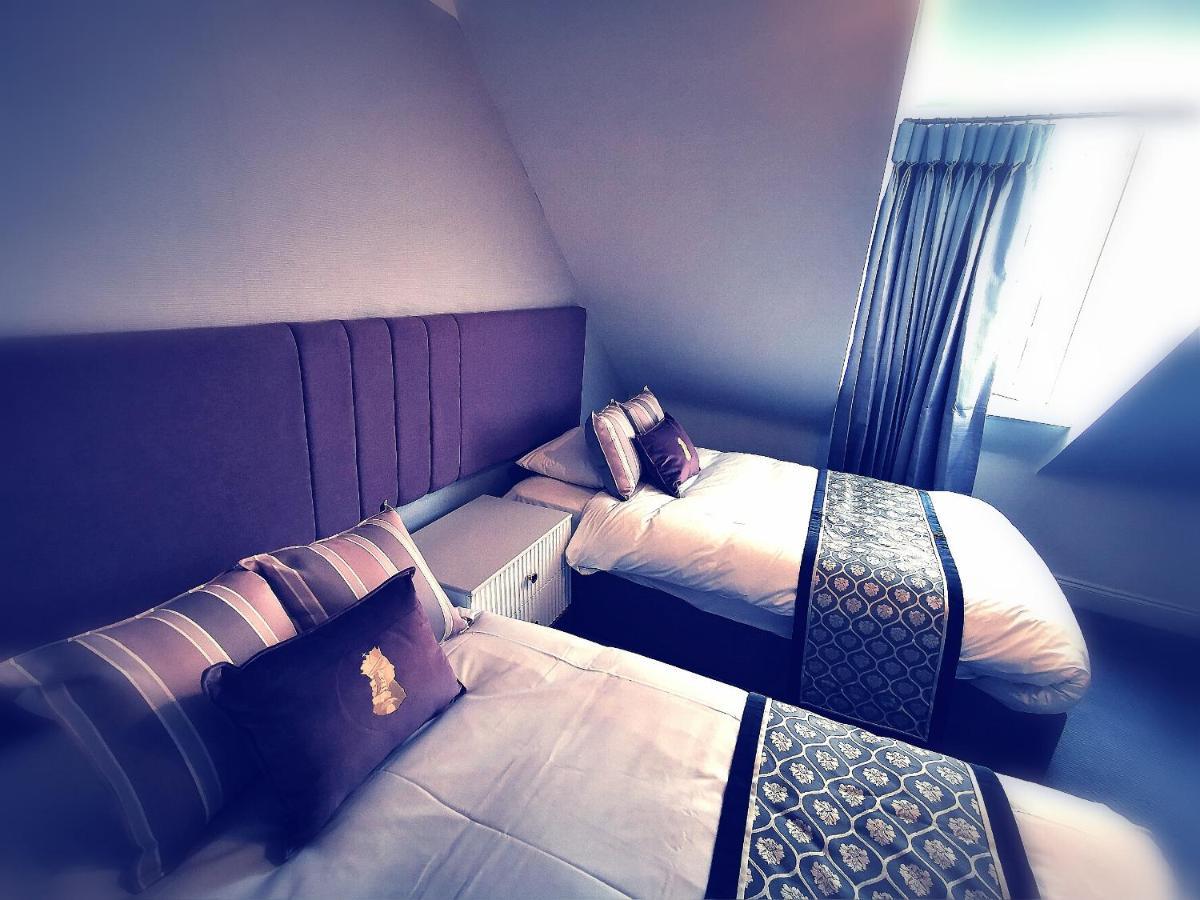 Kings Hotel Stokenchurch Εξωτερικό φωτογραφία